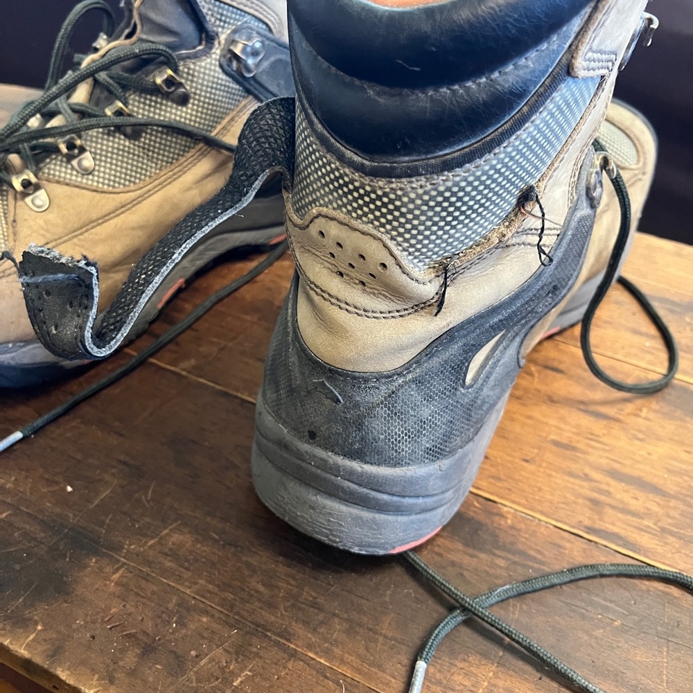 Simms Tan and Black Wading Boots - Picture 4 of 10